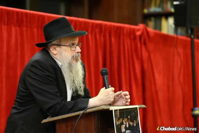 Rabbi Yonah Avtzon was a yeshivah student when he helped found Sichot in English (SIE) in 1977 before turning it into a major Jewish English-language publication operation beginning in the 1980s. He passed away earlier this year at the age of 61. (Photo: SIE)